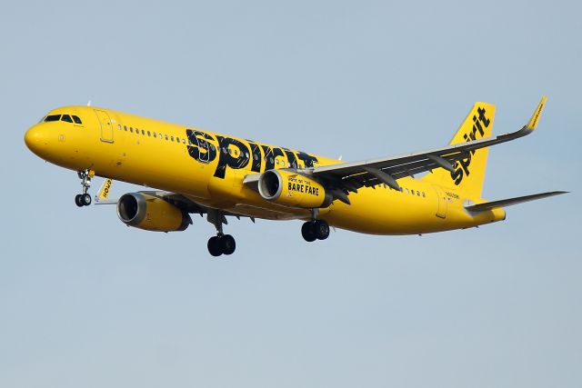Airbus A321 (N669NK) - Spirit Wings 610 arriving from Ft. Lauderdale