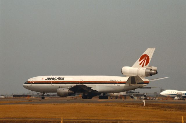 McDonnell Douglas DC-10 (JA8532) - Departure at Narita Intl Airport Rwy34 on 1988/02/11