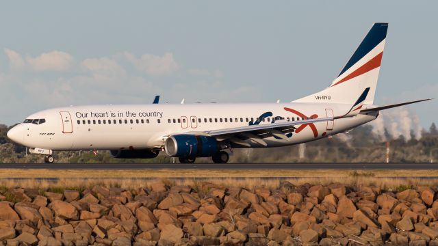 Boeing 737-800 (VH-RYU)