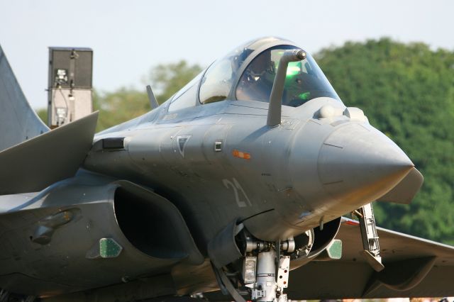 FNY21 — - Dassault Rafale M, F3 standart, Lann Bihoué Naval Air Base (LFRH - LRT)