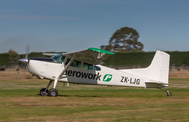 Cessna Skywagon (ZK-LJG)