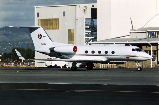 Gulfstream American Gulfstream 2 (N5105) - GRUMMAN GULFSTREAM III - REG : N5105 (CN 445) - ADELAIDE INTERNATIONAL AIRPORT SA. AUSTRALIA - YPAD 4/11/1987 35MM SLIDE CONVERSION USING A LIGHTBOX AND A NIKON P80 DIGITAL CAMERA IN THE MACRO MODE.