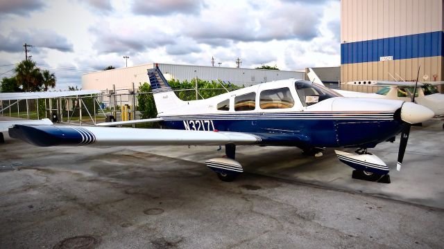 Piper Cherokee (N32171)