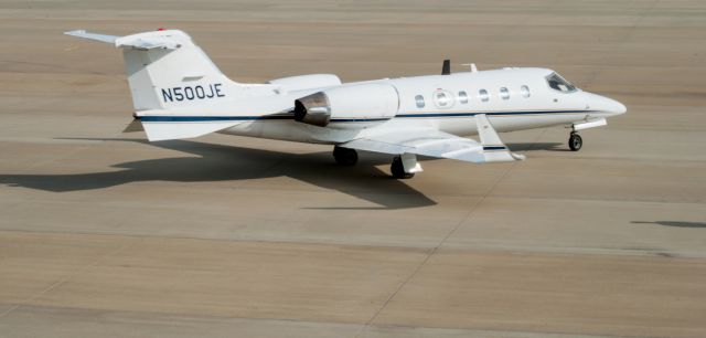 Learjet 31 (N500JE)