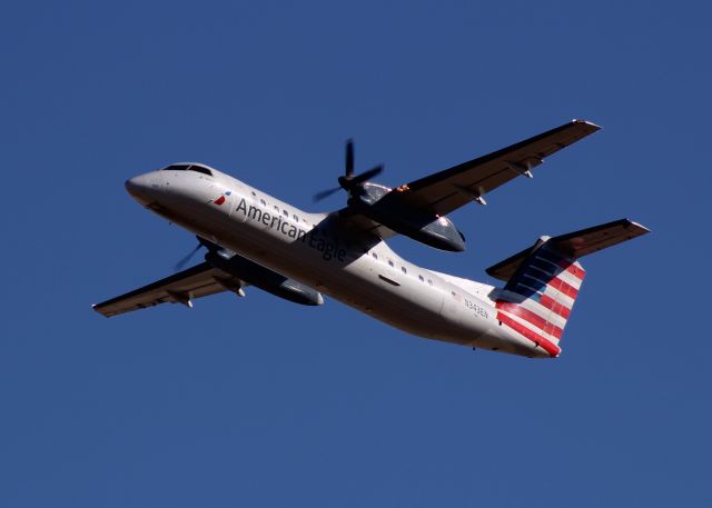 de Havilland Dash 8-300 (N343EN)