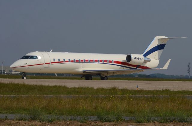 Canadair Regional Jet CRJ-200 (VP-BVJ)