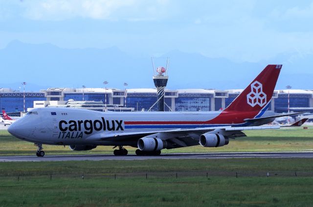 Boeing 747-400 (LX-RCV) - FROM AMSTERDAM (AMS) 1/05/2018