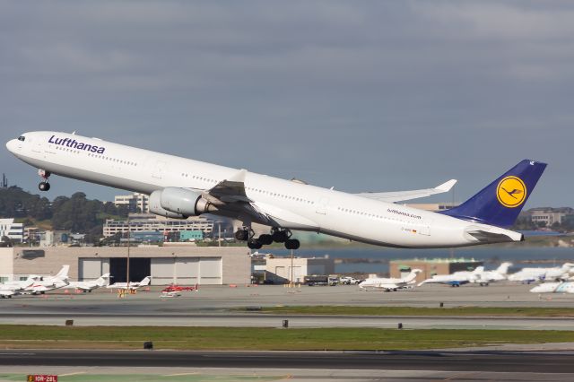 Airbus A340-600 (D-AIHC)