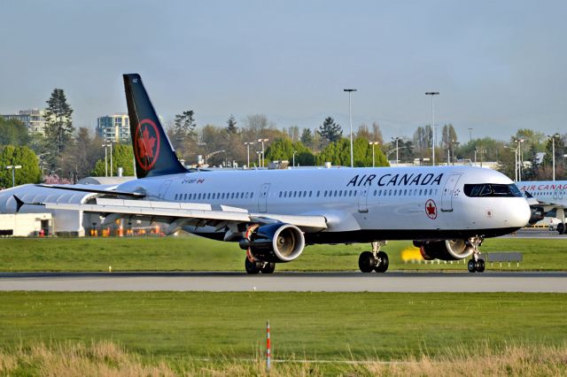 Airbus A321 (C-FGKP)