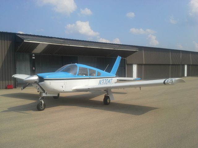 Piper Cherokee (N3704T) - Just outside hanger at Illinois Valley airport.