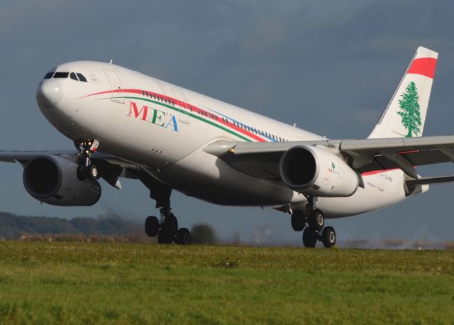 Airbus A330-200 (OD-MEB)