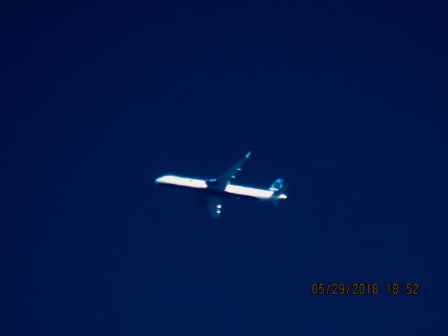 Airbus A321 (N969JT)