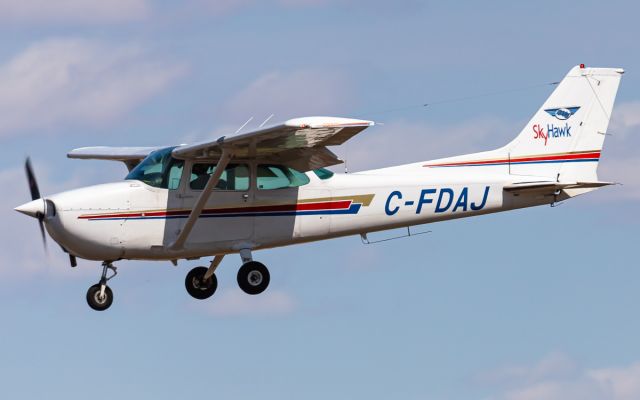 Cessna Skyhawk (C-FDAJ)