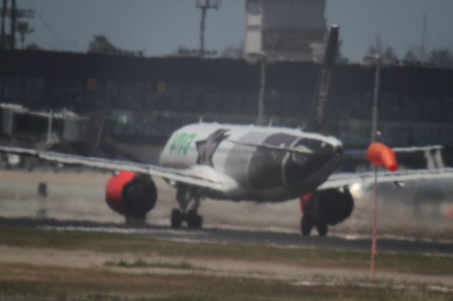 Airbus A320 (XA-VIW) - DEPARTURE 27 MMTJ