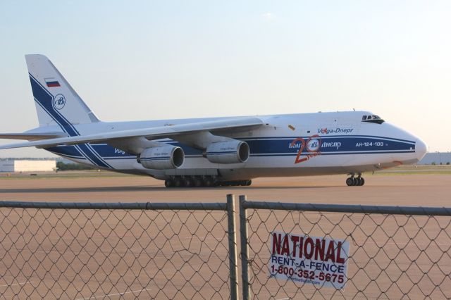 Antonov An-124 Ruslan (RA-82081) - VDA 2995 on the ramp at KAFW after a 12 hour flight from EDDP/LEJ