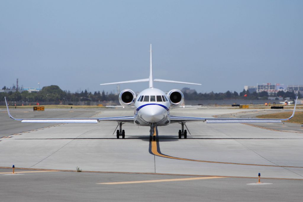 Dassault Falcon 2000 (N741SP)