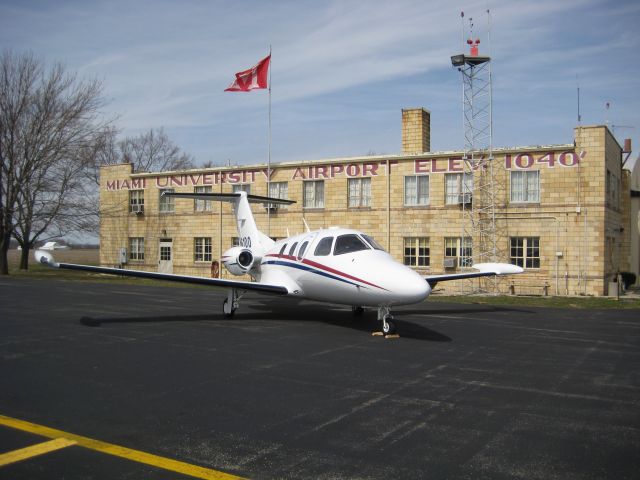 Eclipse 500 (N6100)