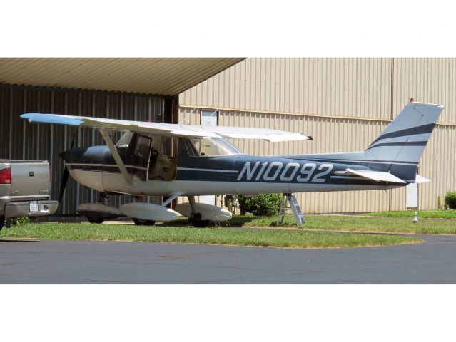 Cessna Commuter (N10092)