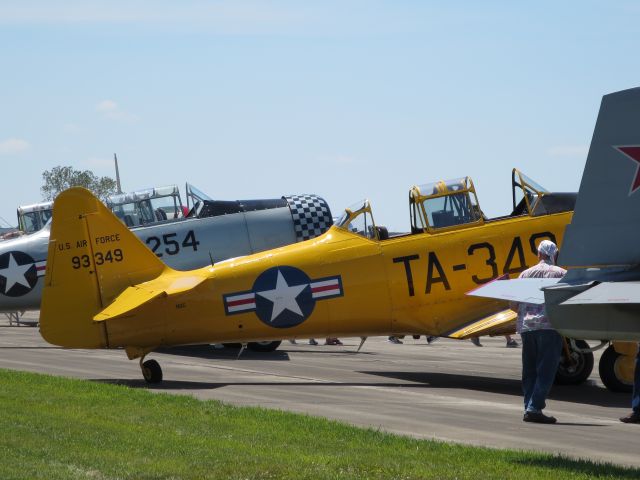 North American T-6 Texan (N6G)