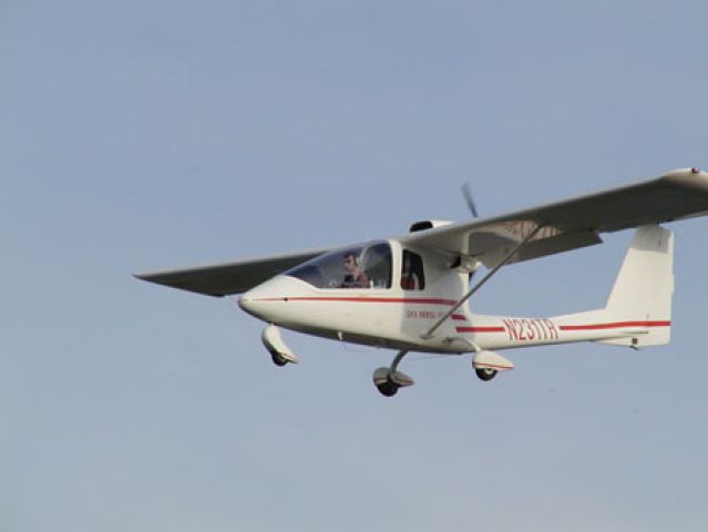 III Sky Arrow (N231TR)