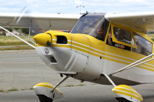 CHAMPION Sky-Trac (N11681) - Locally-based 1972 Aerobatic Citabria taxing out for departure at Reid Hillview Airport. Thanks for the wave!