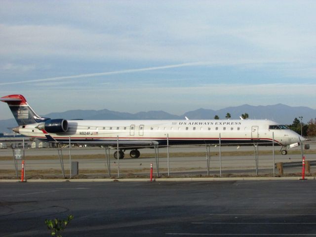 Canadair Regional Jet CRJ-900 (N924FJ) - Taxiing to RWY30