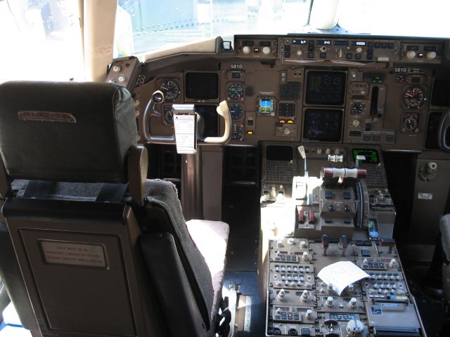 BOEING 757-300 (N590NW) - Flight Deck of my 753 from MSP to SEA.  Crazy approach and landing - the spoilers were still out on final approch since we were coming in so high and fast!