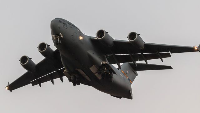 Boeing Globemaster III (09-9207)
