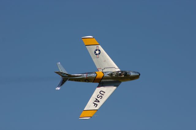 North American F-86 Sabre (FU986) - F-86 Sabre performs at MTC Airshow