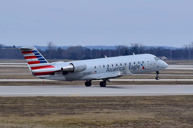 Canadair Regional Jet CRJ-200 (N244PS)