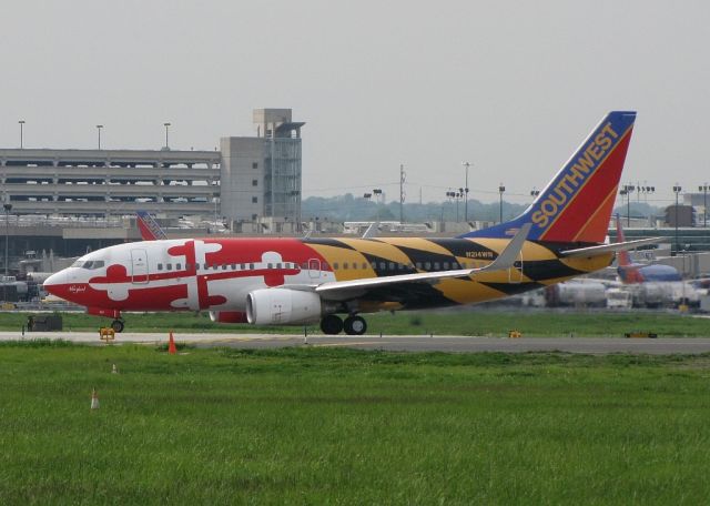 Boeing 737-700 (N214WN) - Maryland One