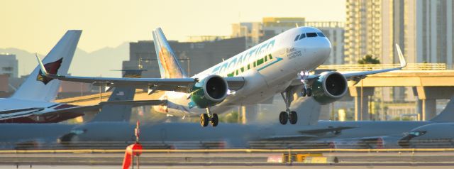 Airbus A320neo (N394FR) - phoenix sky harbor international airport 18OCT22
