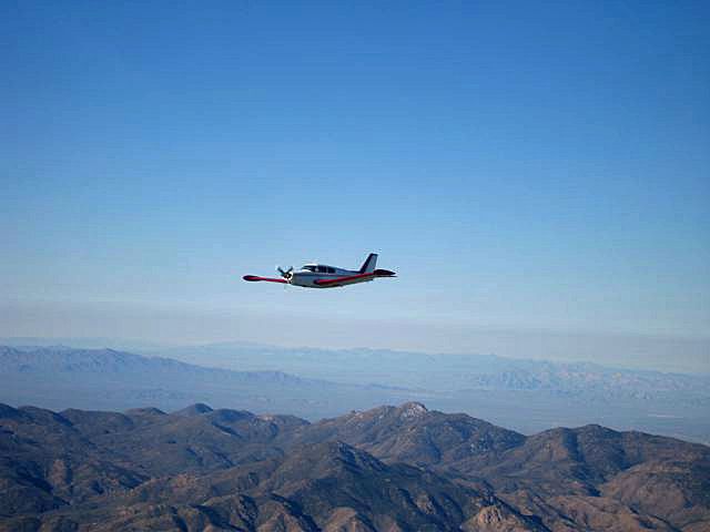 Piper PA-24 Comanche (N5824P)