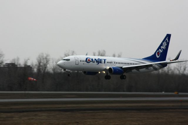 Airbus A310 (C-FTCX)