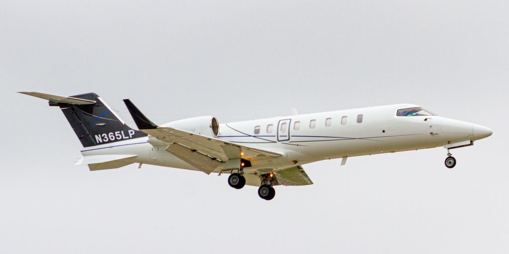 Learjet 45 (N365LP)