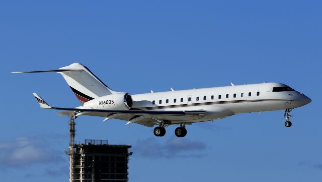 Bombardier Global Express (N160QS)