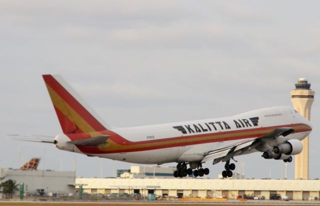 Boeing 747-200 (N795CK)