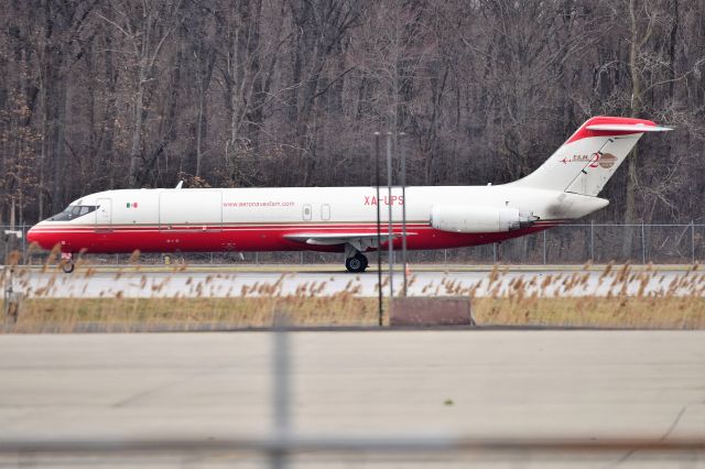 McDonnell Douglas DC-9-30 (XA-UPS) - 03-24-22