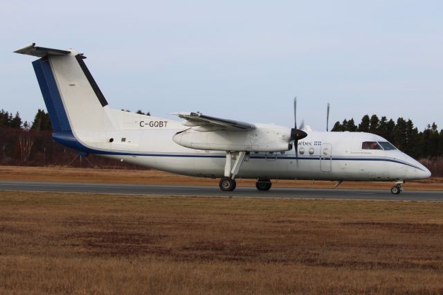 de Havilland Dash 8-200 (C-GQBT)