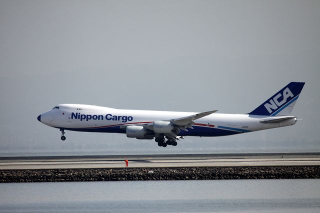 Boeing 747-200 (JA11KZ) - Arrival 28L from KLAX  08-23-2015