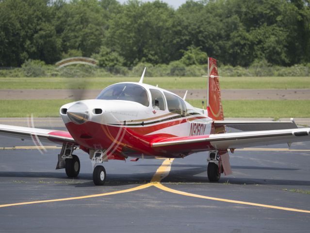 Mooney M-20 (N9160Y) - 1 JUN 2016.