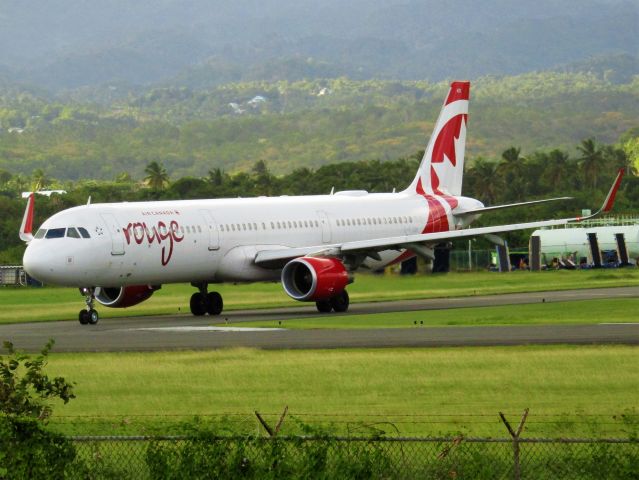 Airbus A321 (C-FJQH)