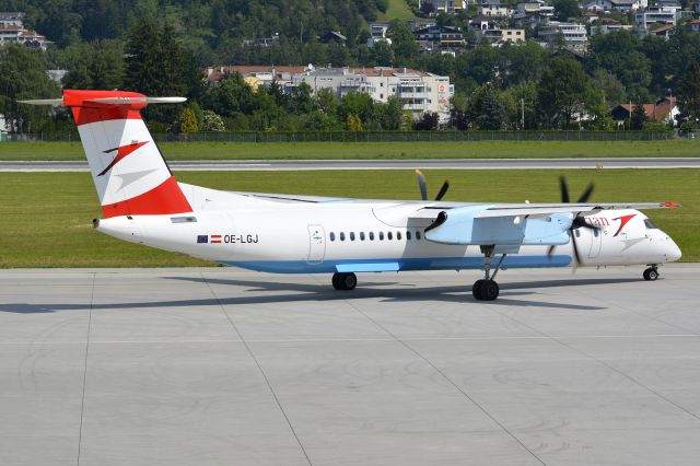 de Havilland Dash 8-400 (OE-LGJ)