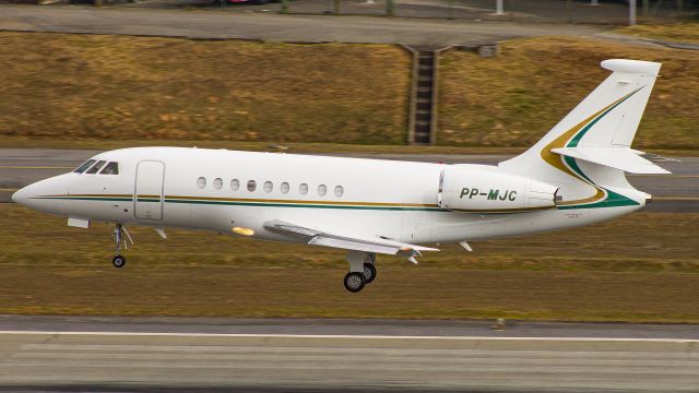 Dassault Falcon 2000 (PP-MJC)