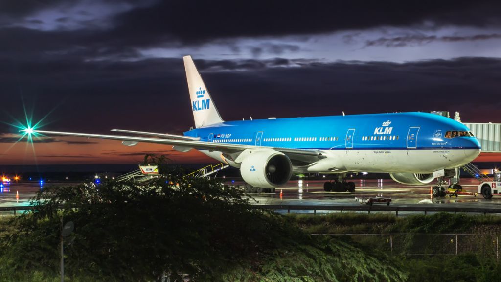 Boeing 777-200 (PH-BQP) - Parked at Gate 1. Finally, KLM  has made my dream come true to start using B777 service to Bonaire and Aruba. Welcome!