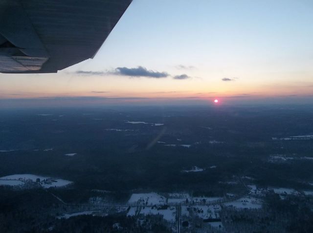 Cessna Skyhawk (N63835) - Flight from KHFD to 1B1 (Hartford, CT. to Columbia County, NY.