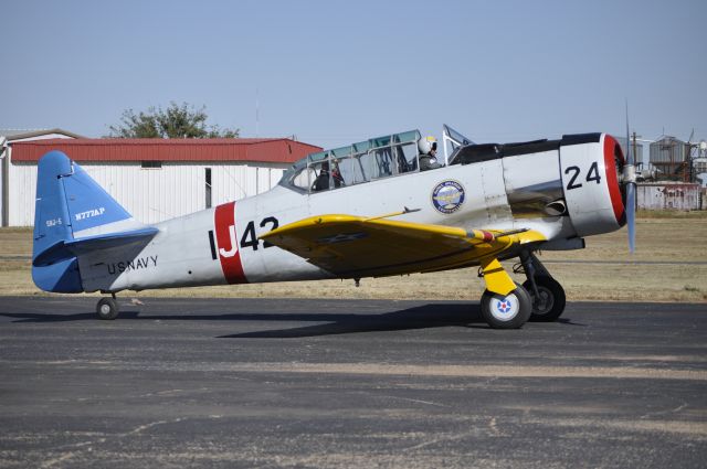 North American T-6 Texan (N777AP)