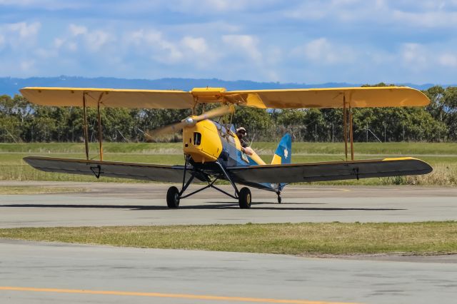 OGMA Tiger Moth (VH-UXD)