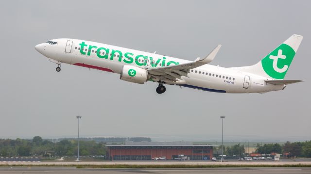 Boeing 737-800 (F-GZHO)