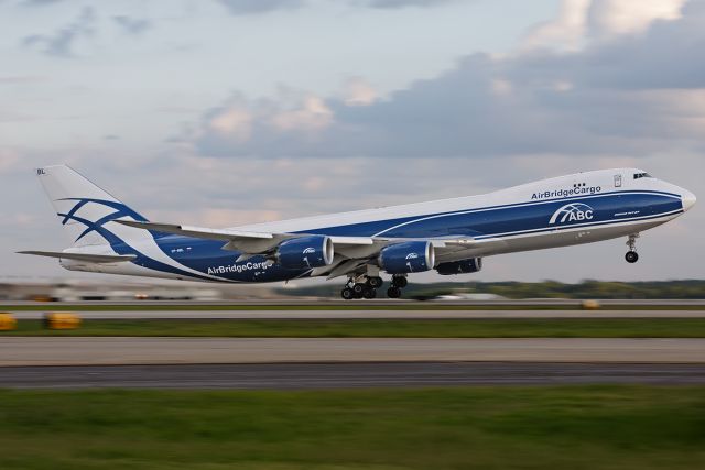 BOEING 747-8 (VP-BBL)